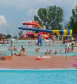 Hotel Termálkristály Aqualand