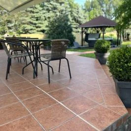 Aventurin House Révfülöp - Medence/kert