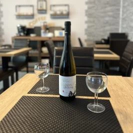 Aventurin House Révfülöp - Vendéglátás