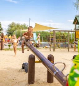 Balatontourist Napfény Kemping