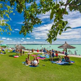 Balatontourist Napfény Kemping Révfülöp - 