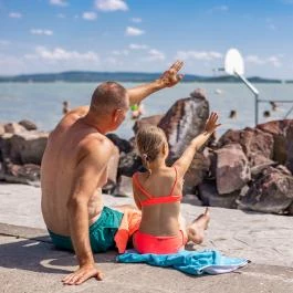 Balatontourist Napfény Kemping Révfülöp - 