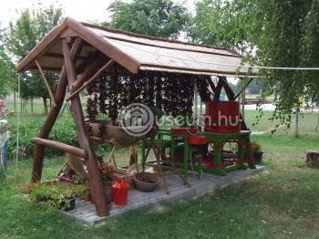 Röszkei Paprika Park - Paprika Üzem és Múzeum Röszke