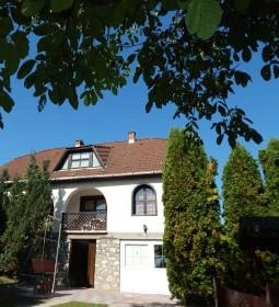 Boltíves Vendégház