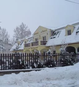 Huszár Panzió & Étterem