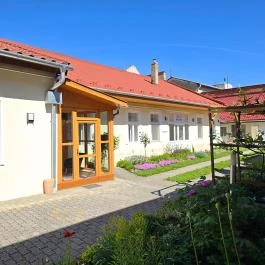 Kert Panzió Sárospatak - Külső kép