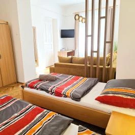 Kert Panzió Sárospatak - Szobák