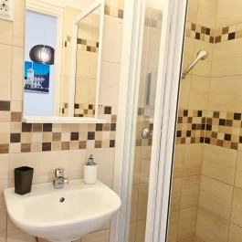 Kert Panzió Sárospatak - Fürdőszoba