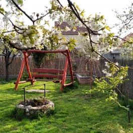 Margaréta Panzió Sárospatak - Medence/kert