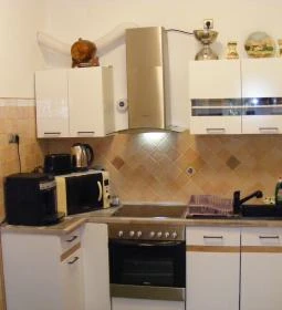 Négy Gólya Apartman
