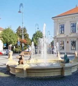 8. legjobb látnivaló: Kossuth Lajos tér 