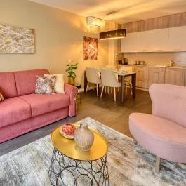 Club Luxury Apartman Sárvár - Szobák