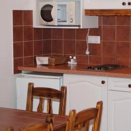 EMAN Apartmanház Sárvár Sárvár - Szobák