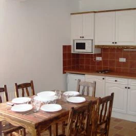 EMAN Apartmanház Sárvár Sárvár - Szobák