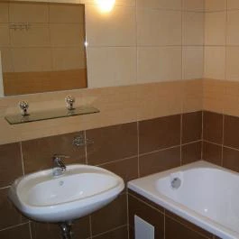 EMAN Apartmanház Sárvár Sárvár - Szobák