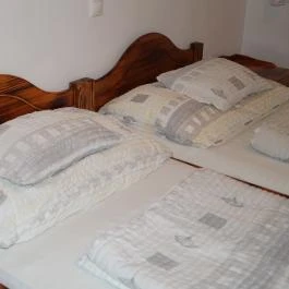 EMAN Apartmanház Sárvár Sárvár - Szobák