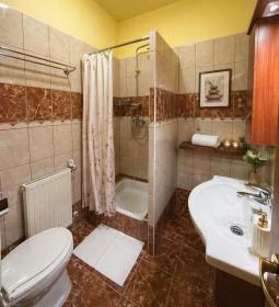 HoldLux Apartmanok