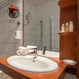 Holdvirág Hotel Sárvár - Szobák