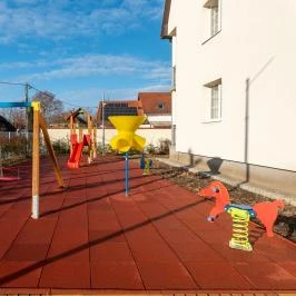 Holdvirág Hotel Sárvár - Medence/kert