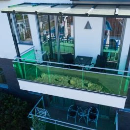 Németh Apartmanok Sárvár - Medence/kert