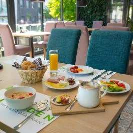 R31 Residence Sárvár - Vendéglátás