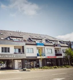 Zafír Apartman