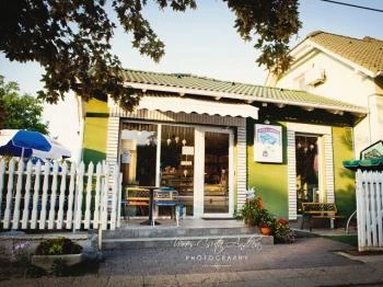 Melódia Cukrászda Seregélyes Melódia Cukrászda Seregélyes