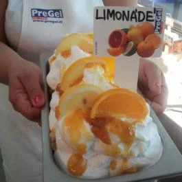 Melódia Cukrászda Seregélyes - Egyéb