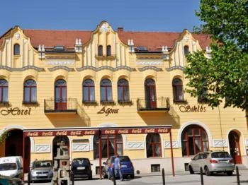 Hotel Agora Étterem Siklós