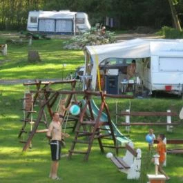 Mediano Thermal Camping & Bungaló Park Sikonda - Medence/kert