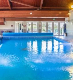 Fried Kastély Hotel