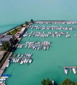 23. legjobb látnivaló: Siófok hajóállomás 