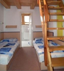 Andi-Imoletta Panzió