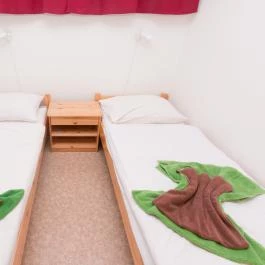 Aranypart Camping Siófok - Szobák