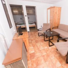 Aranypart Camping Siófok - Szobák