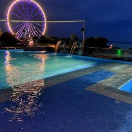 Balaton Hotel Siófok Siófok - Medence/kert