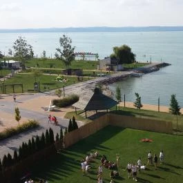 Balaton Hotel Siófok Siófok - Medence/kert