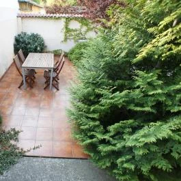 Color Beach Apartmanház Siófok - Medence/kert