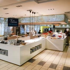 Hotel Azúr Siófok - Vendéglátás