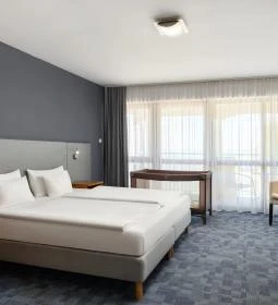 Hotel Yacht Wellness & Business