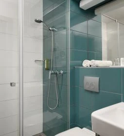 Hotel Yacht Wellness & Business