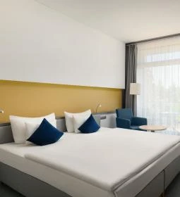 Hotel Yacht Wellness & Business