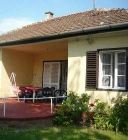 Ifjúsági Szálláshely Villa Benjamin 