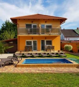 Napsugár Villa B