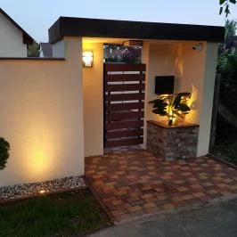 Napsugár Villa B Siófok - Medence/kert