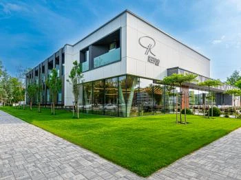 REED Luxury Hotel & Bistro Siófok