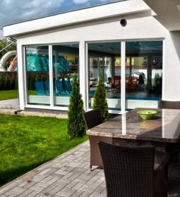 Royal Luxus Wellness Apartman - Köztársaság utca 1.