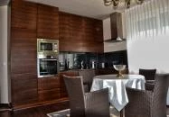 Royal Luxus Wellness Apartman - Köztársaság utca 9. Siófok