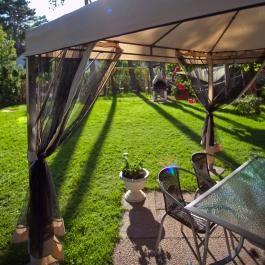 Villa Clara Siófok - Medence/kert