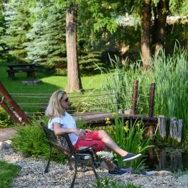 Halháza Vendégház Sirok - Medence/kert